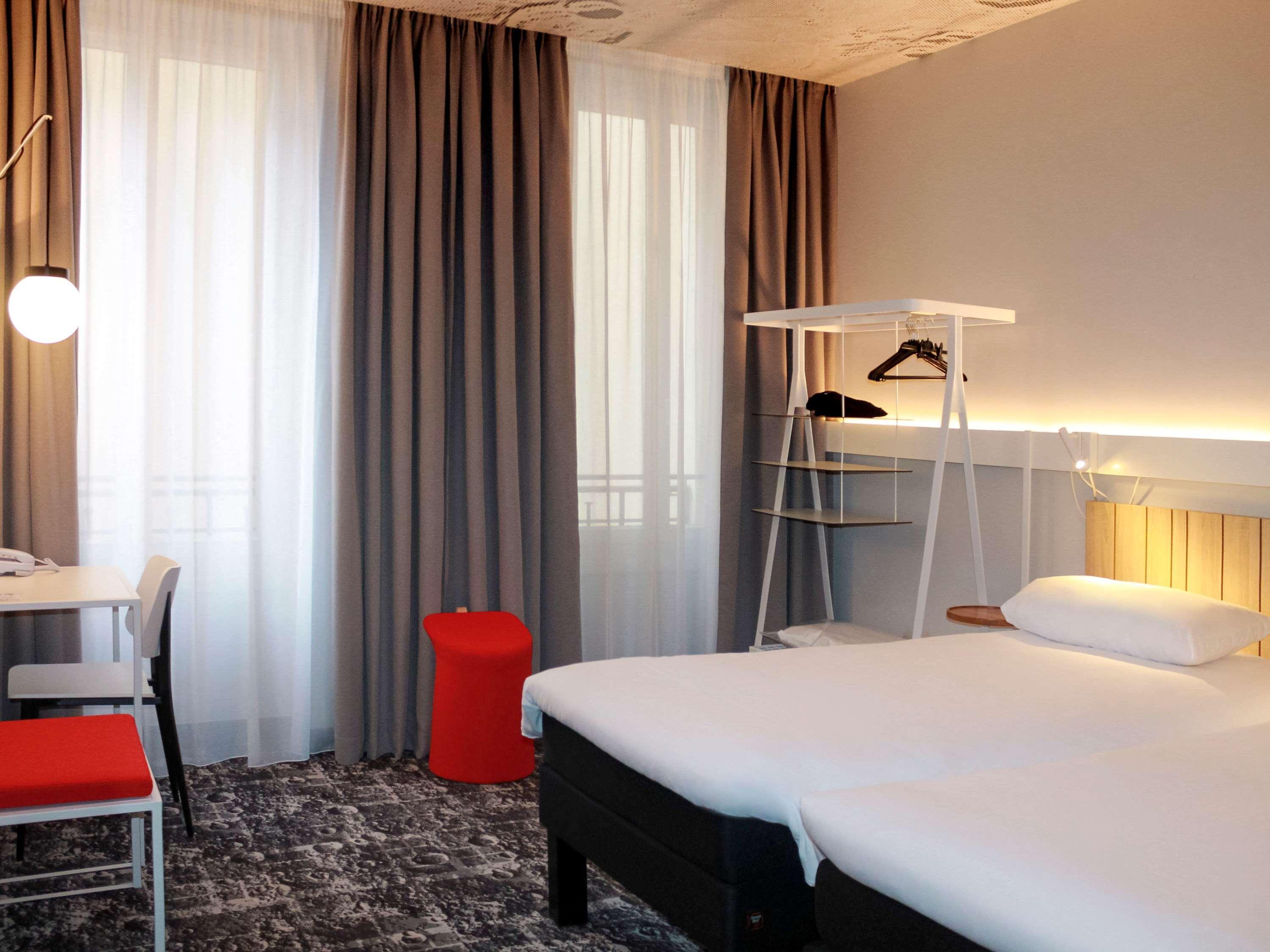 Hotel Ibis Lyon Centre Perrache Esterno foto